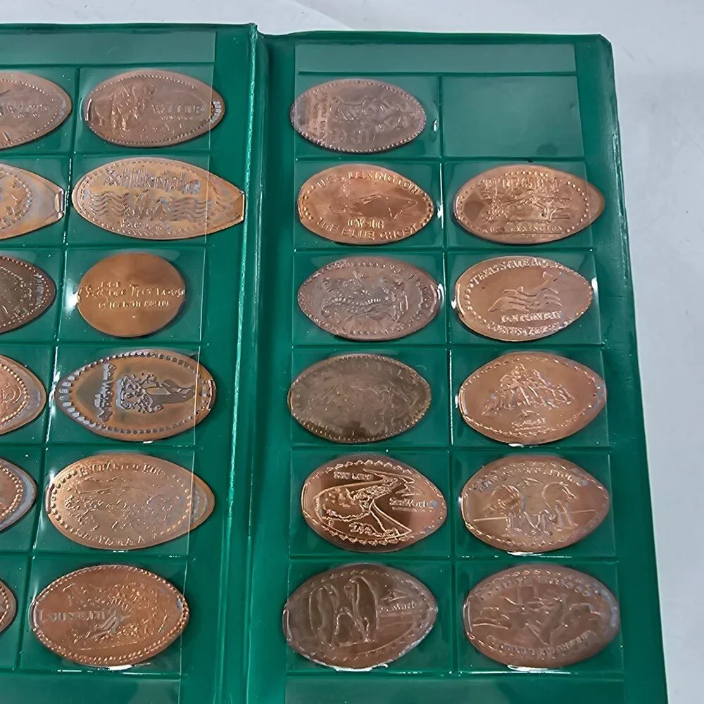 Pressed Pennies Collecting Book San Antinio Zoo Sea World Universal Studios